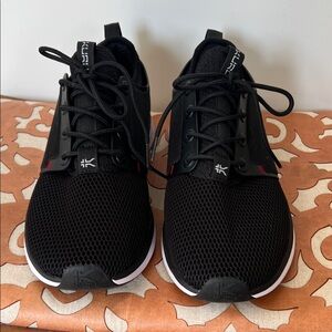 KURU Black Men's Breathable Mesh Athletic Sneakers